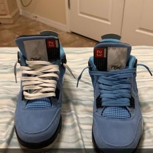 Jordan 4s unc